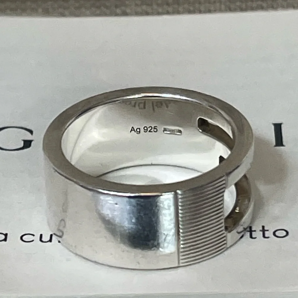 Gucci Unisex 925 Silver G Ring - Picture 5 of 8
